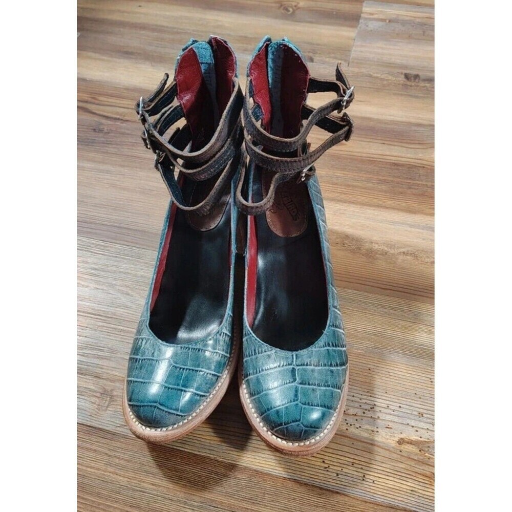 Freebird by Steven Womens Blue Randi Triple Strap Leather Pumps Sz 9 Block Heel - Picture 4 of 8